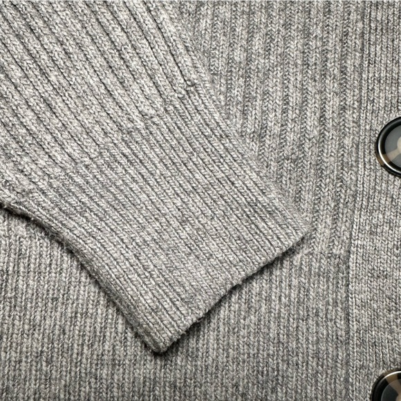 H&M Gray Ribbed Cardigan - Picture 4 of 5